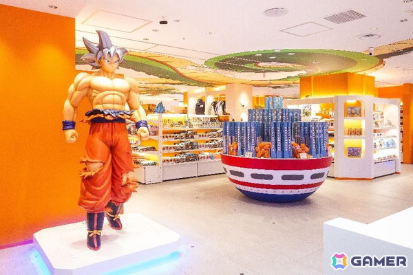 世界初の「DRAGON BALL STORE」が東京駅一番街にオープン！「かまいたち」の二人から「ドラゴンボール」愛が語られたストアレポートも公開にの画像8