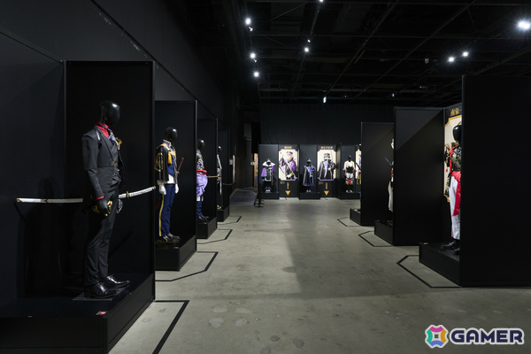 「ミュージカル『刀剣乱舞』 十周年記念 乱舞博覧会」前期日程の写真レポートが公開！“刀ミュ“の歩みとこれまでの本公演12作品の名場面を体感できる空間にの画像7