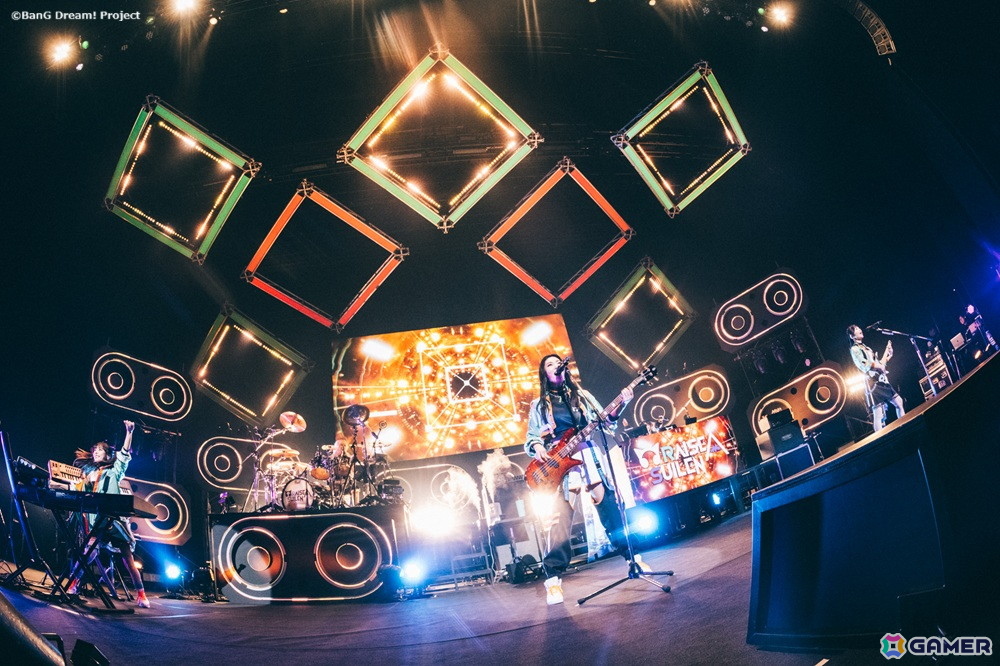 RAISE A SUILEN 2DAYS LIVE「RUMBLEHEADZ」が開催！14th Single