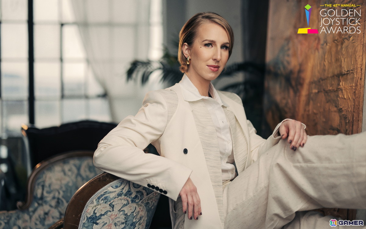 司会：マギー・ロバートソン