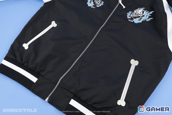 「UNDERTALE」10周年記念の「ゆめにっき」「OMORI」コラボのTシャツが登場!「DELTARUNE」のテナもぬいぐるみにの画像
