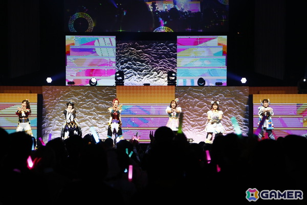 「プリティーシリーズ Crossing Live 2025」レポート：「プリパラ」から「ひみつのアイプリ」まで！楽曲は「プリティーリズム」からも！予測不能のドリームライブの画像6