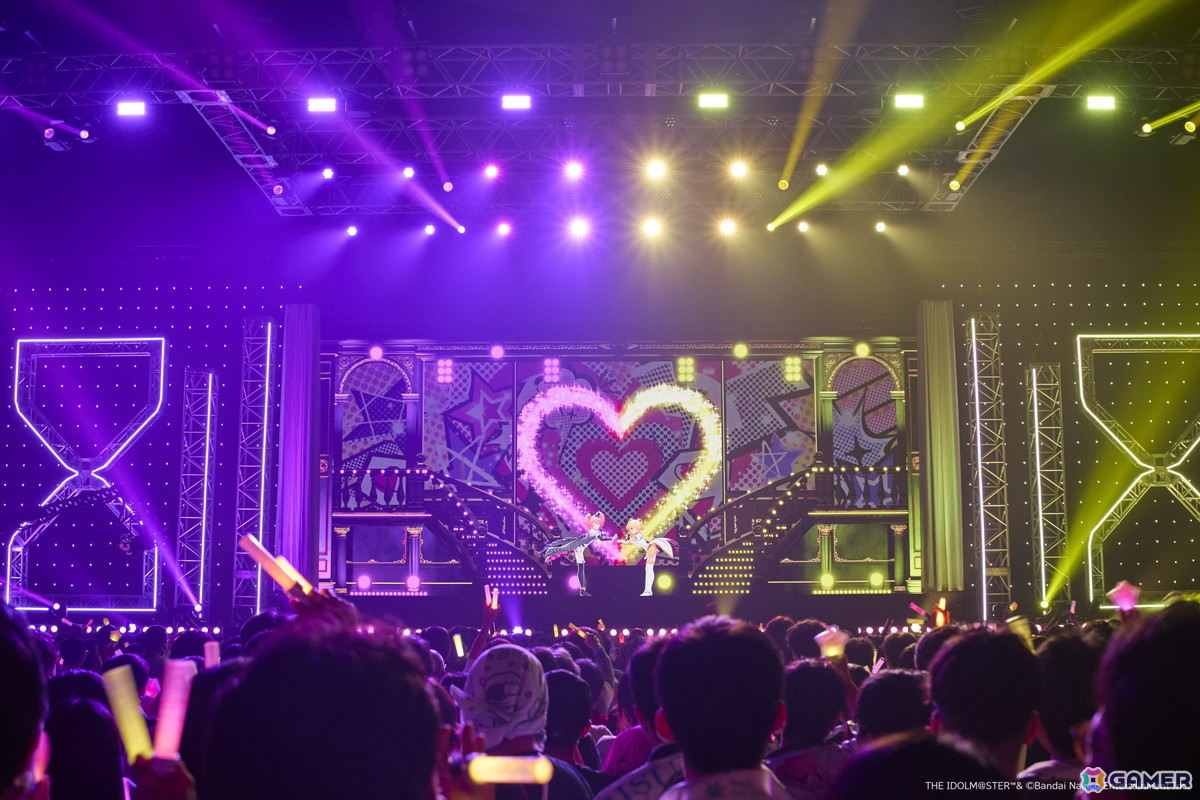 バリエーション豊かなソロ曲、ユニット曲に加えて「KAWAII ウォーズ」も！「デレマス」xRライブ「CINDERELLA GIRLS fes. Once Upon a St@rs」第1公演「Luminaria Tiara」レポートの画像