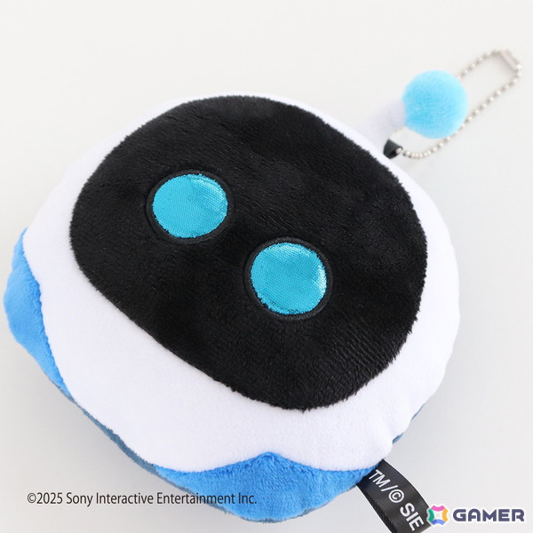 初代プレイステーション型のクッションと「ASTRO BOT」からアストロのクリーナーチャームが発売！の画像5