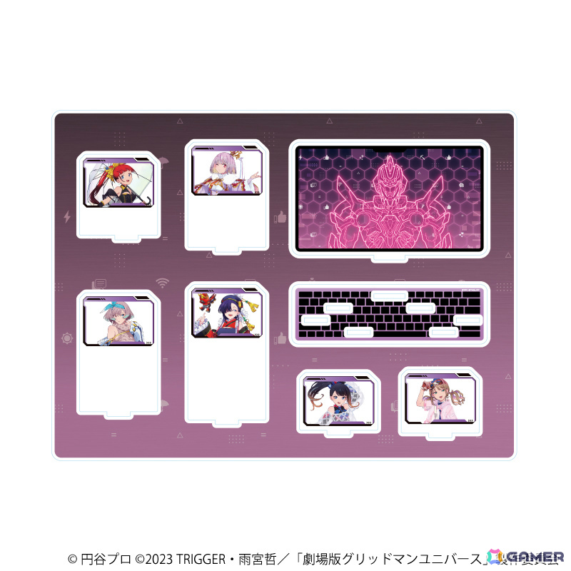 「グリッドマン ユニバース」六花やアカネ、夢芽たちがバーチャルライバー風の衣装で登場！新作グッズ満載のポップアップショップが12月24日より池袋で開催の画像