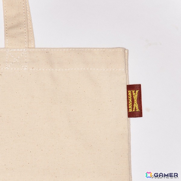 「FFIX」倉持諭氏による描きおろしイラスト使用のアクキーとポーチが予約販売中！トートバッグや1,000ピースジグソーパズルなどさまざまなアイテムが展開の画像