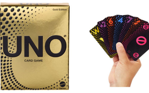 ホリデーや年末年始にぴったりな特別仕様の「ウノ ゴールド」が12月27日に発売!箔押しがされたスペシャル仕様のカードに