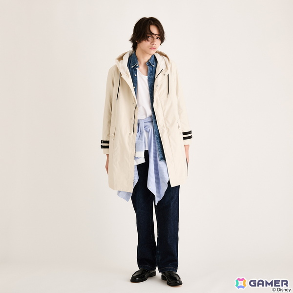 「キングダム ハーツ」シリーズよりソラとロクサスの衣装や繋がりを繊細に織り込んだアウター、トートバッグ、バッグチャームが登場！の画像