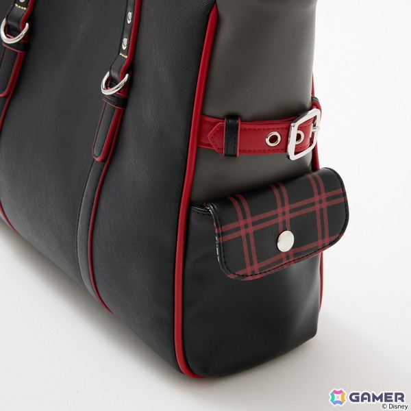 「キングダム ハーツ」シリーズよりソラとロクサスの衣装や繋がりを繊細に織り込んだアウター、トートバッグ、バッグチャームが登場！の画像