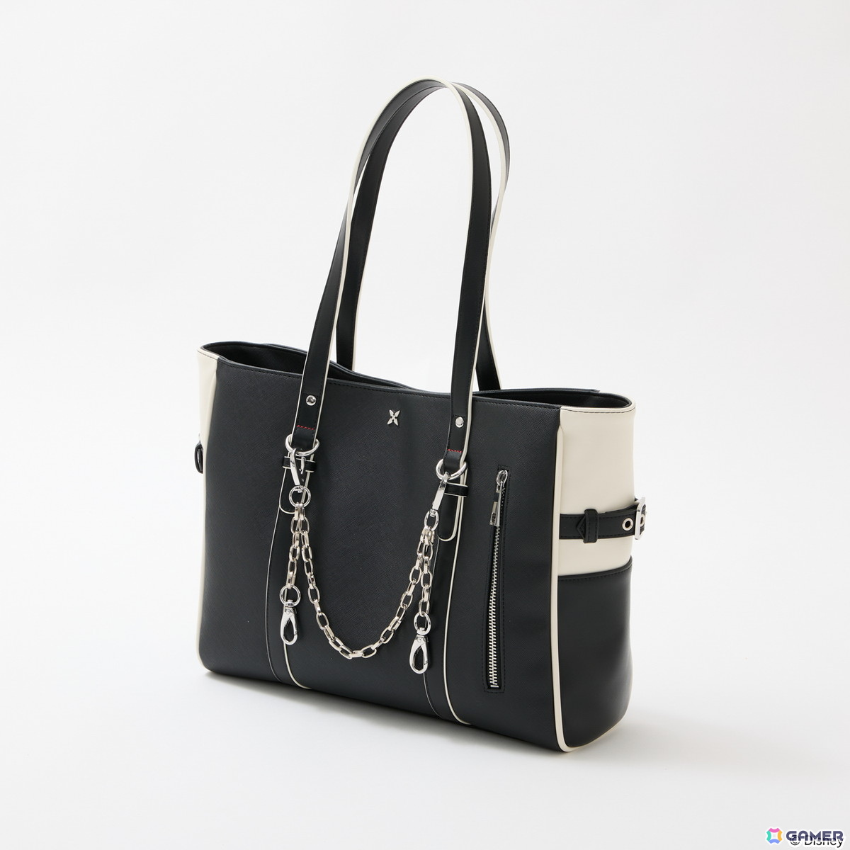 「キングダム ハーツ」シリーズよりソラとロクサスの衣装や繋がりを繊細に織り込んだアウター、トートバッグ、バッグチャームが登場！の画像