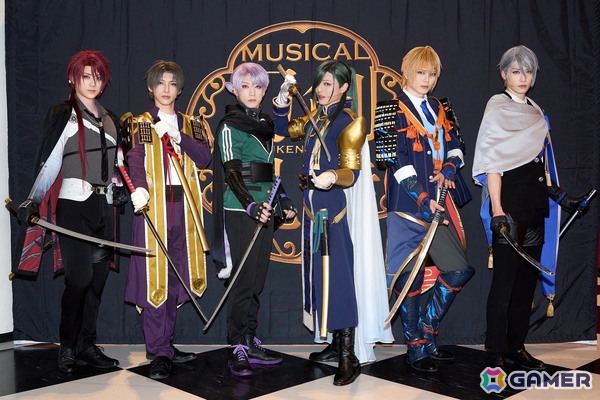「ミュージカル『刀剣乱舞』 ～静かなる夜半の寝ざめ～」が開幕！写真・コメントが到着の画像1