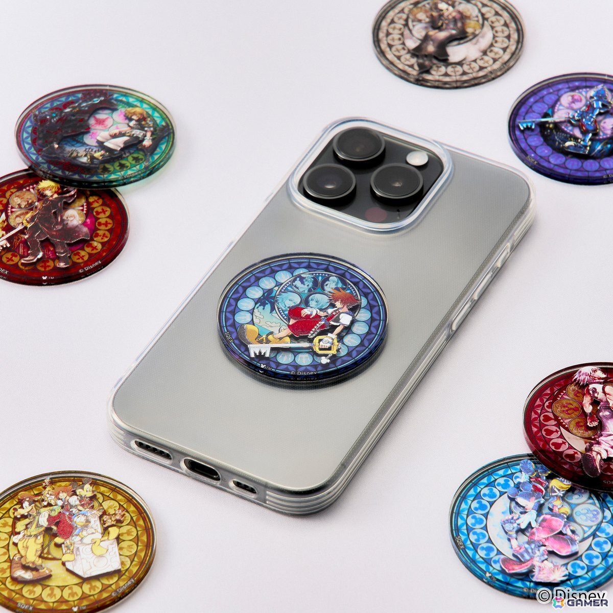 キングダム ハーツ」シリーズよりロゴデザインのアルミマグネットや