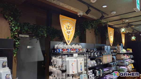 グリダニアのマーケットをモチーフにした「FF14」グッズ特化の常設店「FINAL FANTASY XIV GOODS SHOP AKIHABARA」フォトレポート！先行販売グッズもの画像14