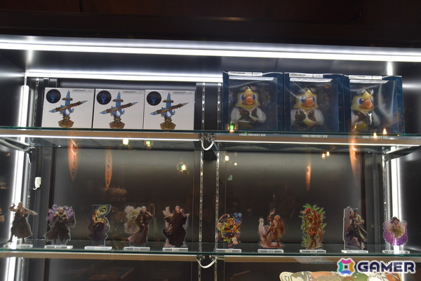 グリダニアのマーケットをモチーフにした「FF14」グッズ特化の常設店「FINAL FANTASY XIV GOODS SHOP AKIHABARA」フォトレポート！先行販売グッズもの画像3