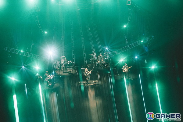 ドロリスがまさかの側転！？「碧い瞳の中に」「Sophie」の初披露もあったAve Mujica 6th LIVE「Ulterius Procedere」東京公演をレポートの画像7