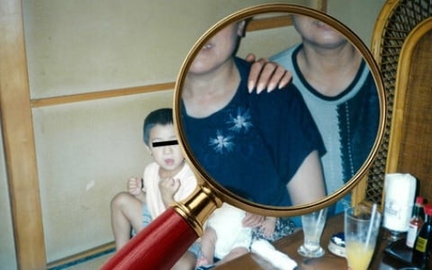 乃木坂46出演の番組「東京パソコンクラブ」発となるホラーゲーム「誰かの心霊写真」が2026年初頭に発売！不気味な写真に潜む“異変”を見つけて除霊せよの画像