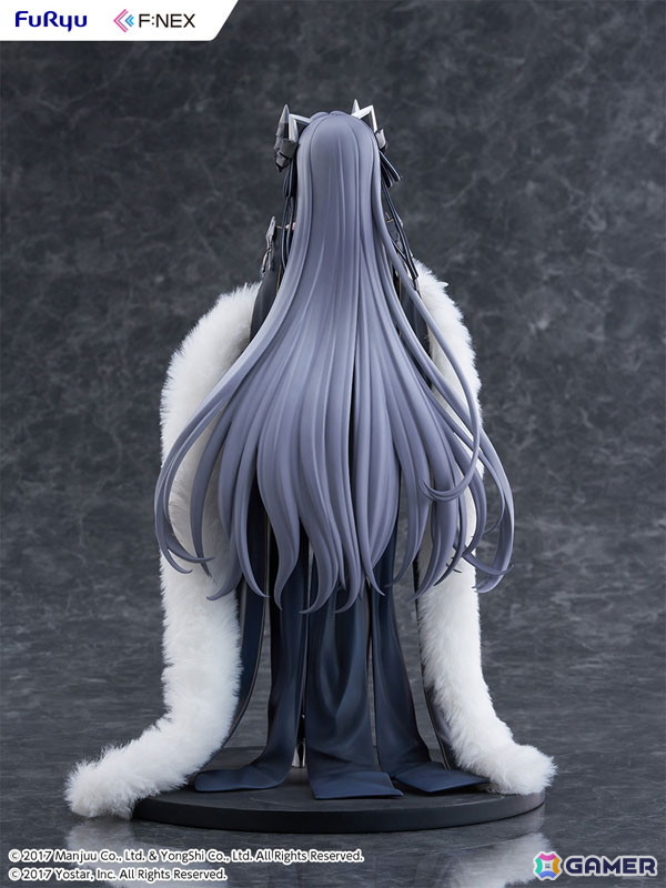 「アズレン」より鉄血空母「アウグスト・フォン・パーセヴァル」が1/6スケールフィギュアで登場！リアルファー仕様の衣装が威厳と気品を際立たせるの画像