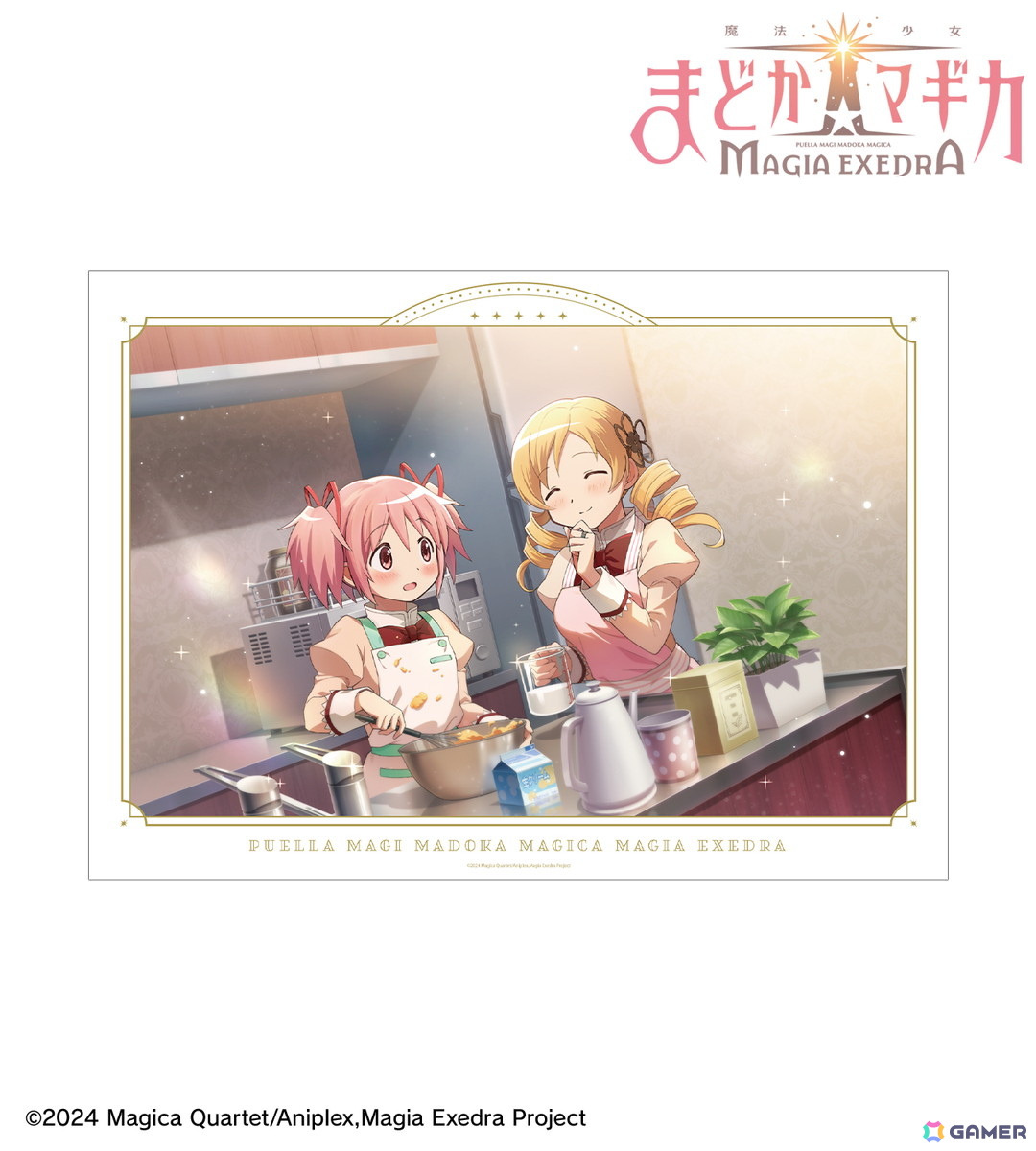 「魔法少女まどか☆マギカ Magia Exedra」のホログラム缶バッジやマルチデスクマットなど8種のグッズが「AMNIBUS」にて受注開始！の画像