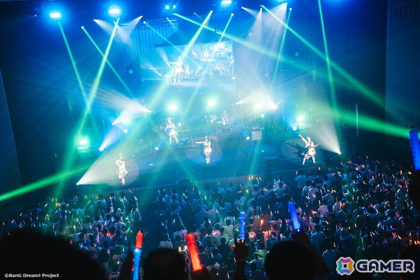 これまでの軌跡を辿っていくMorfonicaの5周年ライブ「Maestoso」をレポート！新曲「Resonant Strings」は新境地のパフォーマンスにの画像3