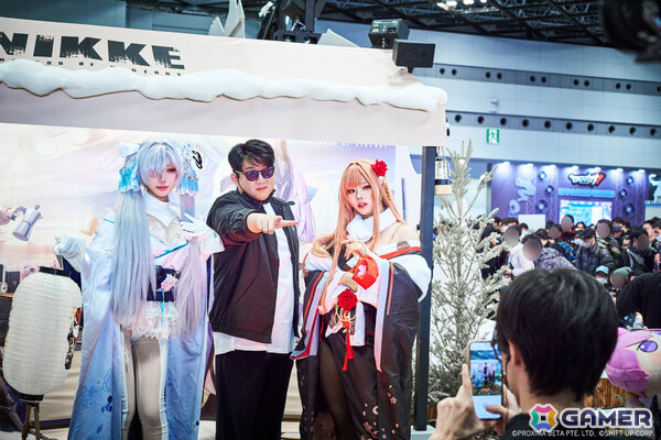 「勝利の女神：NIKKE」コミケ107のレポートが公開！物販やディレクター ユ・ヒュンソク氏の来日、“痛バッグ”の展示など多彩な企画で大盛況の画像8