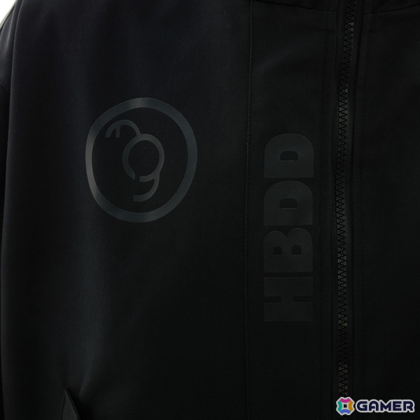 「HUNDRED LINE -最終防衛学園-」澄野拓海モデルのボディバッグ＆蒼月衛人モデルのアウター2種がSuperGroupiesより登場！の画像