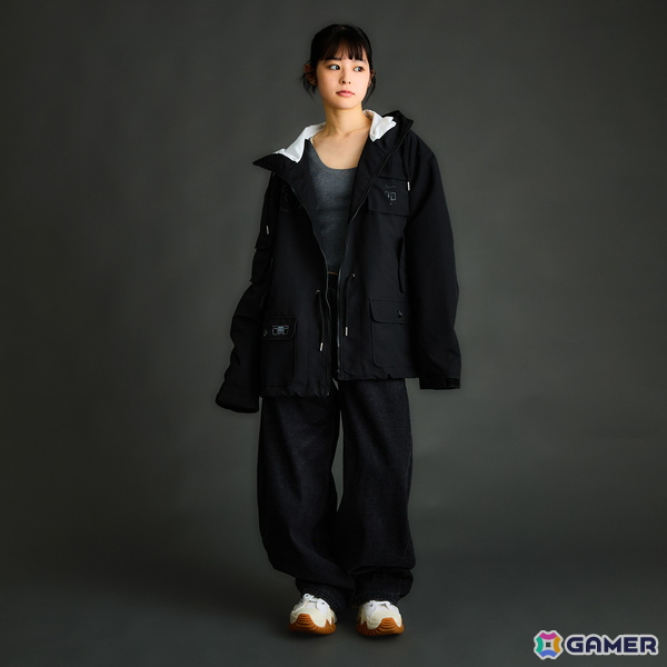 「HUNDRED LINE -最終防衛学園-」澄野拓海モデルのボディバッグ＆蒼月衛人モデルのアウター2種がSuperGroupiesより登場！の画像