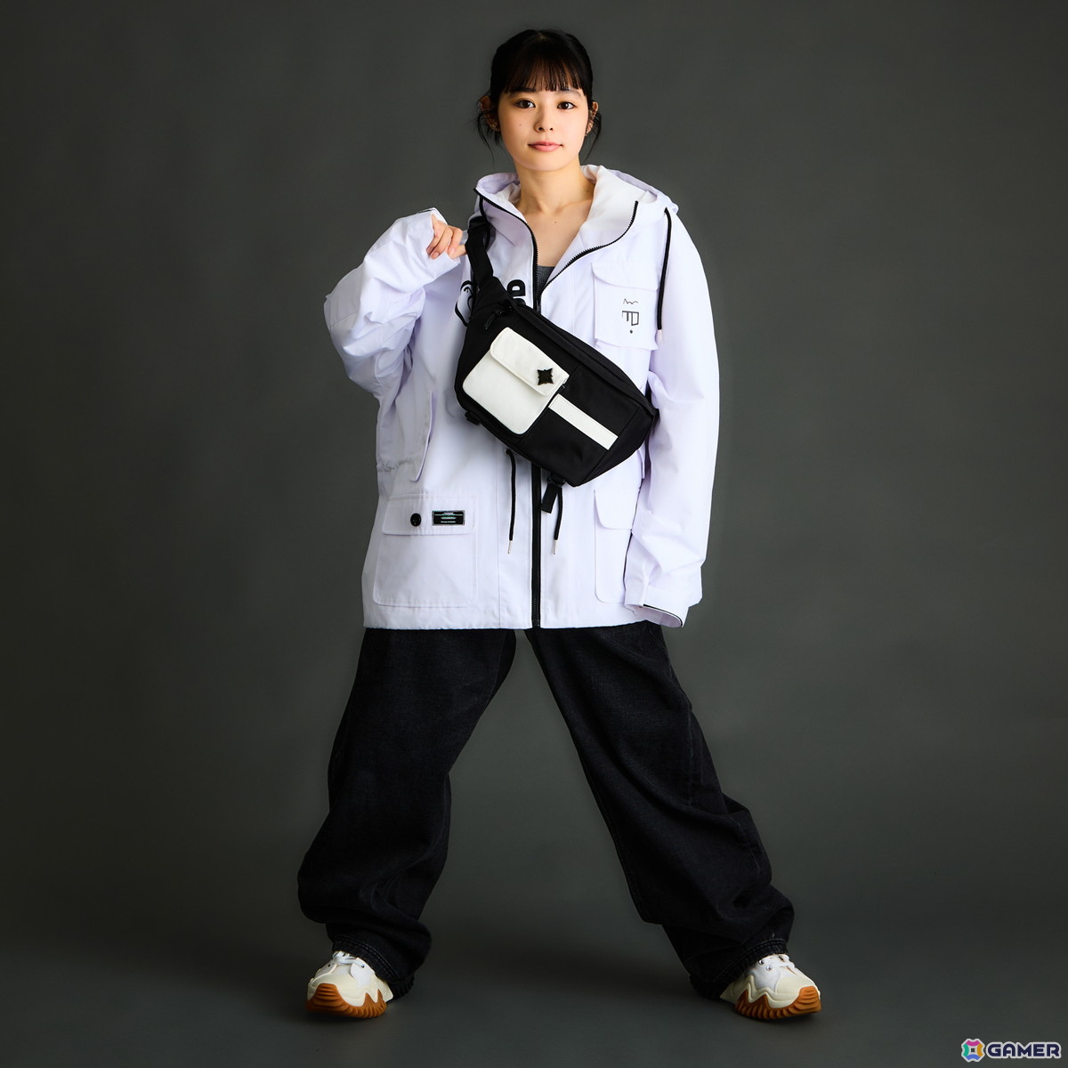 「HUNDRED LINE -最終防衛学園-」澄野拓海モデルのボディバッグ＆蒼月衛人モデルのアウター2種がSuperGroupiesより登場！の画像12