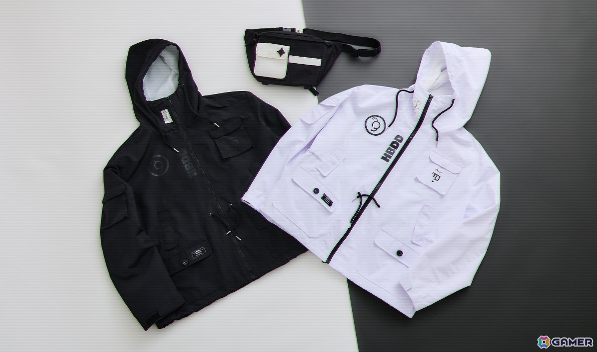 「HUNDRED LINE -最終防衛学園-」澄野拓海モデルのボディバッグ＆蒼月衛人モデルのアウター2種がSuperGroupiesより登場！の画像