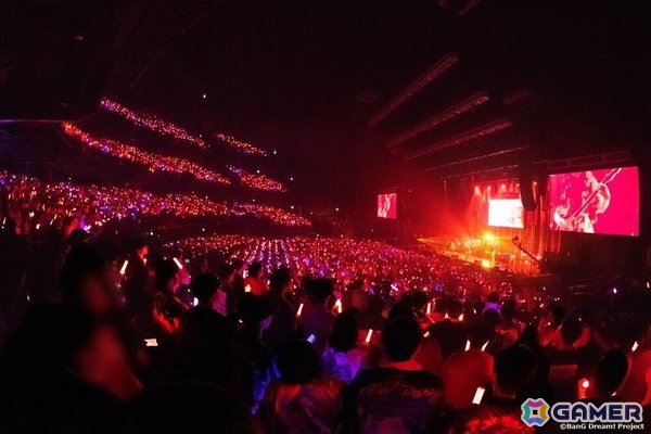ポピパらしさ満載の新春ライブ！すごろくの演出も楽しめたPoppin'Party New Year LIVE「Happy BanG Year!!」をレポートの画像4