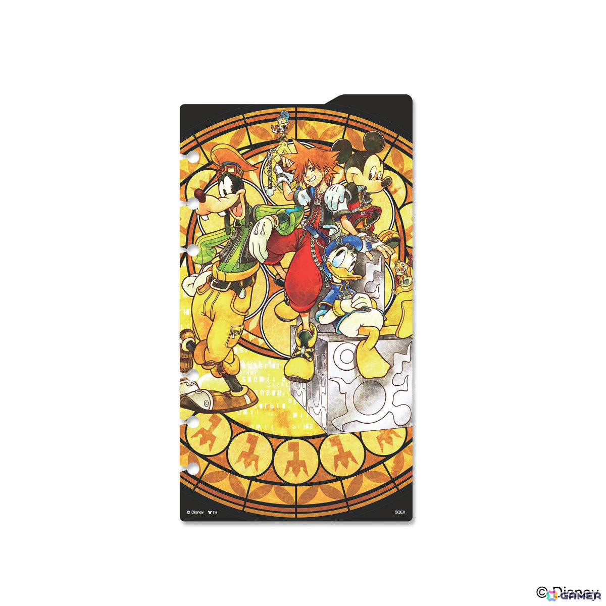 「キングダム ハーツ ステーショナリー」キーブレードのチャーム付き名刺ケースやステンドグラスの美麗イラストが映える下敷きなどが登場！の画像