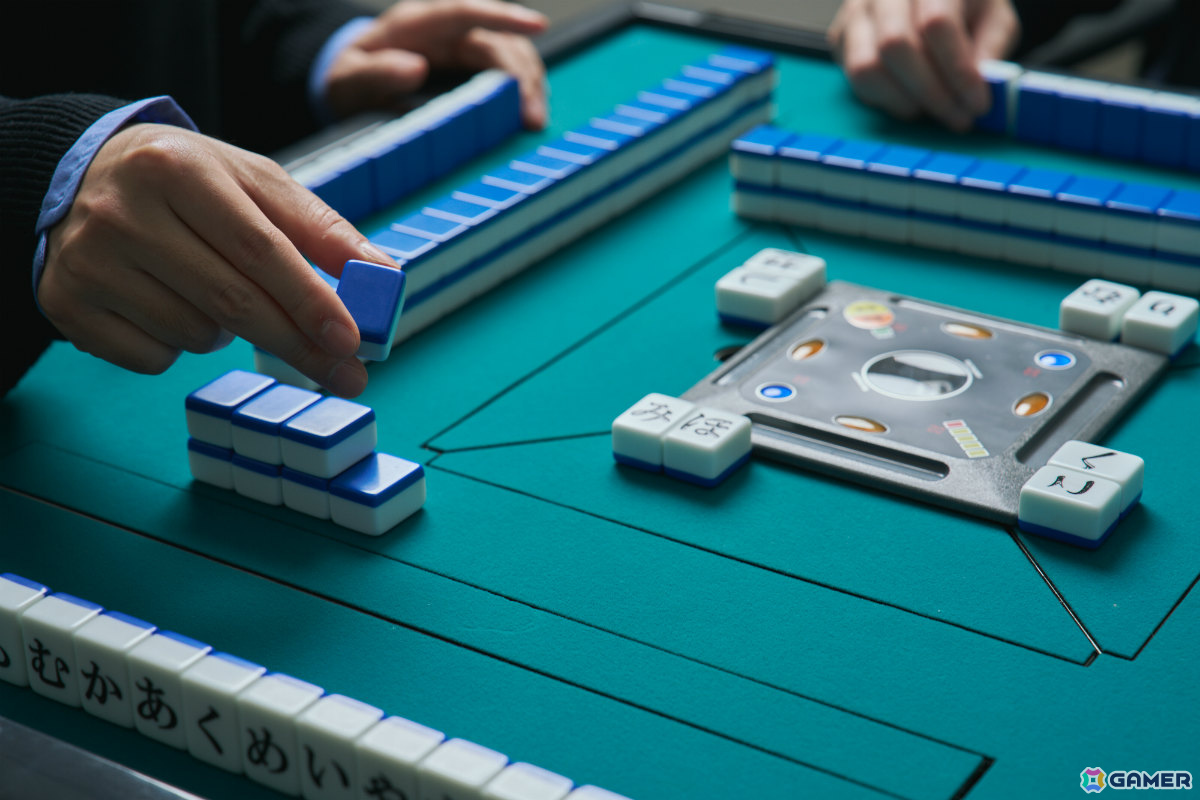 ひらがなで単語を作る麻雀風ゲーム「ひらがじゃん」自動雀卓でも使用可能な「プロ版」のクラファンがMakuakeで開始！の画像