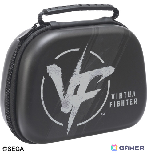 「バーチャファイター」のロゴがデザインされた軽量＆丈夫なEVA製コントローラー収納ケースが2月下旬に発売！の画像