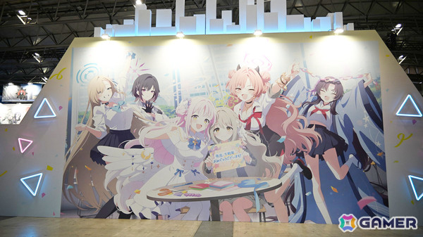 「ブルアカふぇす！～ごー！ごー！！先生♪～」フォトレポート！「ブルアカ」5周年にちなんだ展示やアトラクション、フード＆ドリンクと盛りだくさんの画像1