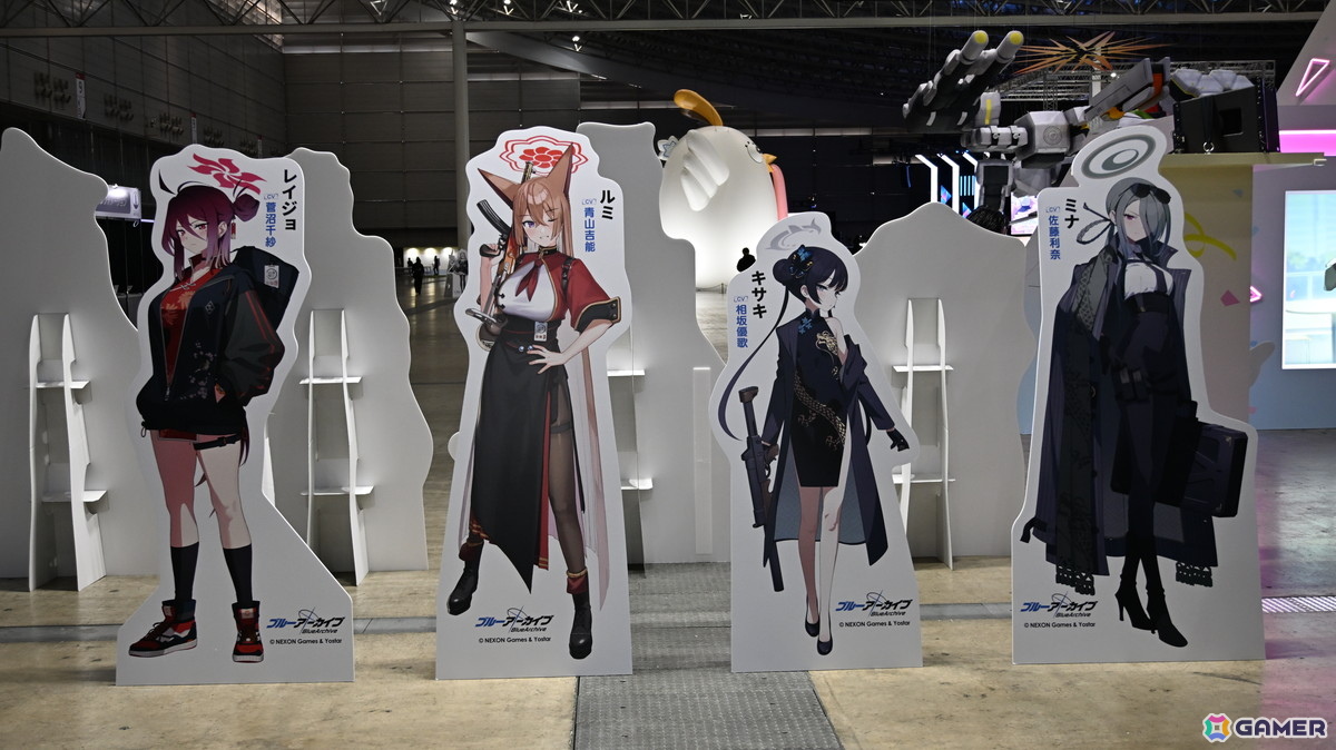 「ブルアカふぇす！～ごー！ごー！！先生♪～」フォトレポート！「ブルアカ」5周年にちなんだ展示やアトラクション、フード＆ドリンクと盛りだくさんの画像