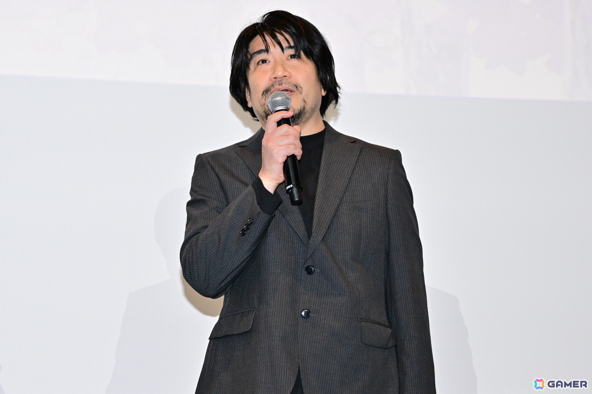 堀江瞬さん、羊宮妃那さんが制服姿で登壇した劇場版「僕の心のヤバイやつ」完成披露舞台挨拶のレポートが到着の画像