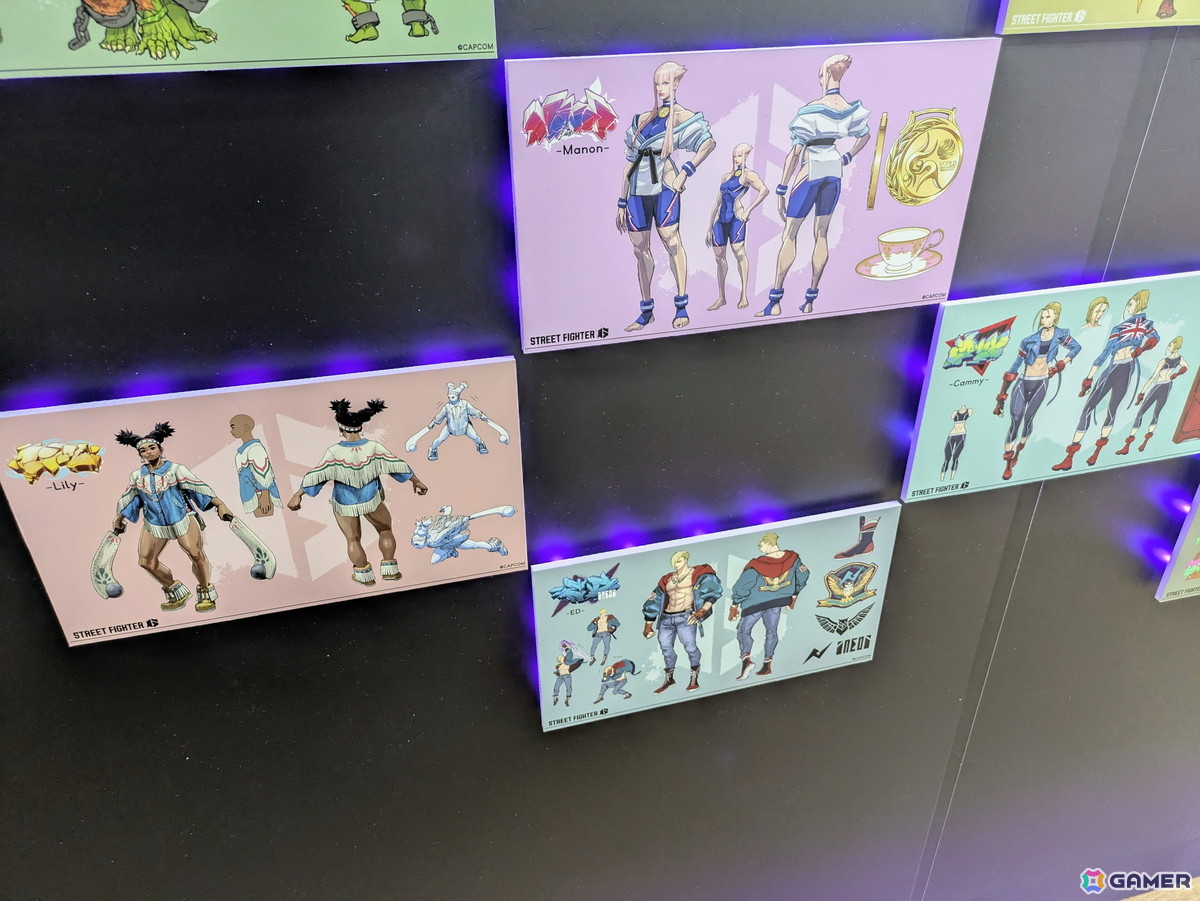 「スト6」オンリーショップレポート:ゲームフェイス機能を模したフォトスポットでは壁面に各ファイターの表情一覧が掲示!角度によってはイラストが変化の画像