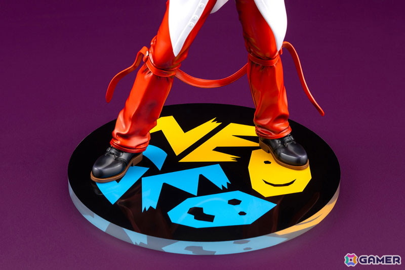 「THE KING OF FIGHTERS '98」より八神庵が1/8スケールフィギュアで登場!紫炎を自在に操る冷酷な立ち姿で立体化の画像