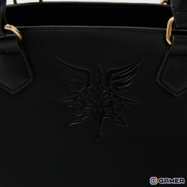 NIJISANJI EN所属ユニット・KrisisとSuperGroupiesのコラボグッズが登場！3人をモチーフにしたバッグや腕時計など全13種がラインナップの画像