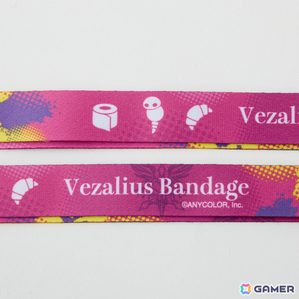 NIJISANJI EN所属ユニット・KrisisとSuperGroupiesのコラボグッズが登場！3人をモチーフにしたバッグや腕時計など全13種がラインナップの画像