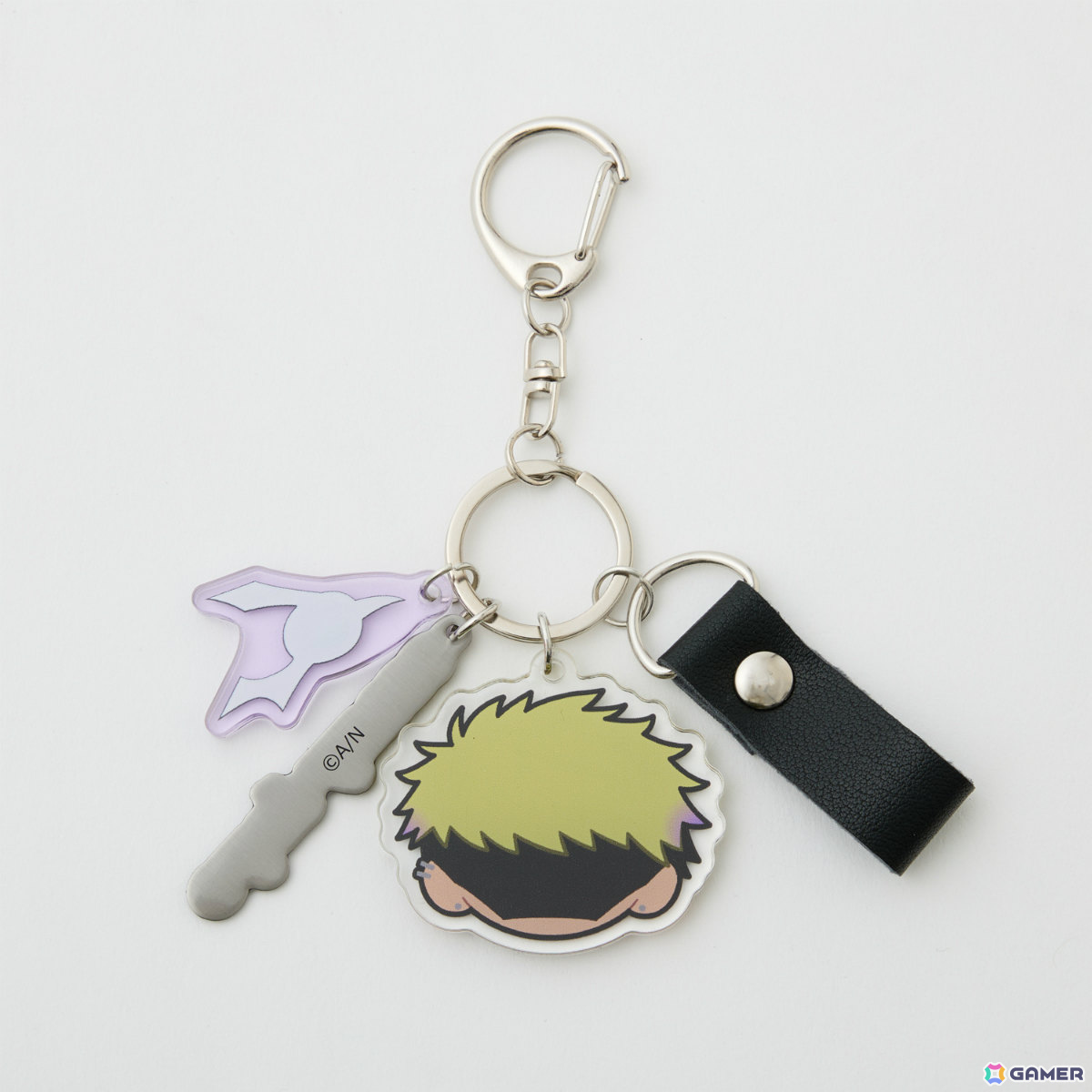 NIJISANJI EN所属ユニット・KrisisとSuperGroupiesのコラボグッズが登場！3人をモチーフにしたバッグや腕時計など全13種がラインナップの画像72