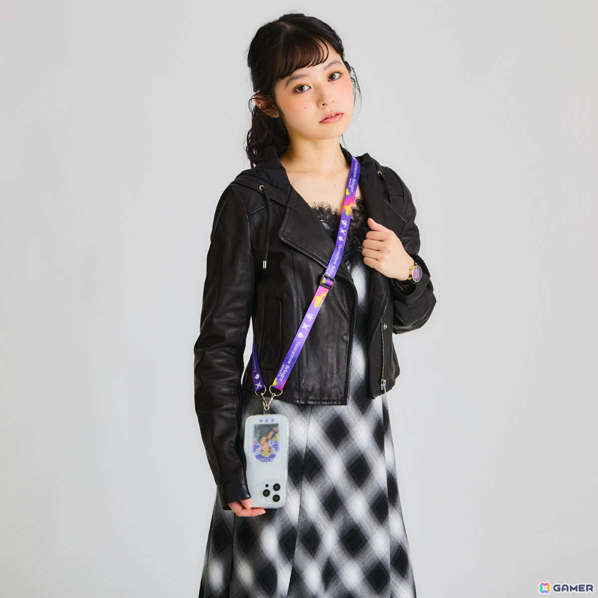 NIJISANJI EN所属ユニット・KrisisとSuperGroupiesのコラボグッズが登場！3人をモチーフにしたバッグや腕時計など全13種がラインナップの画像80