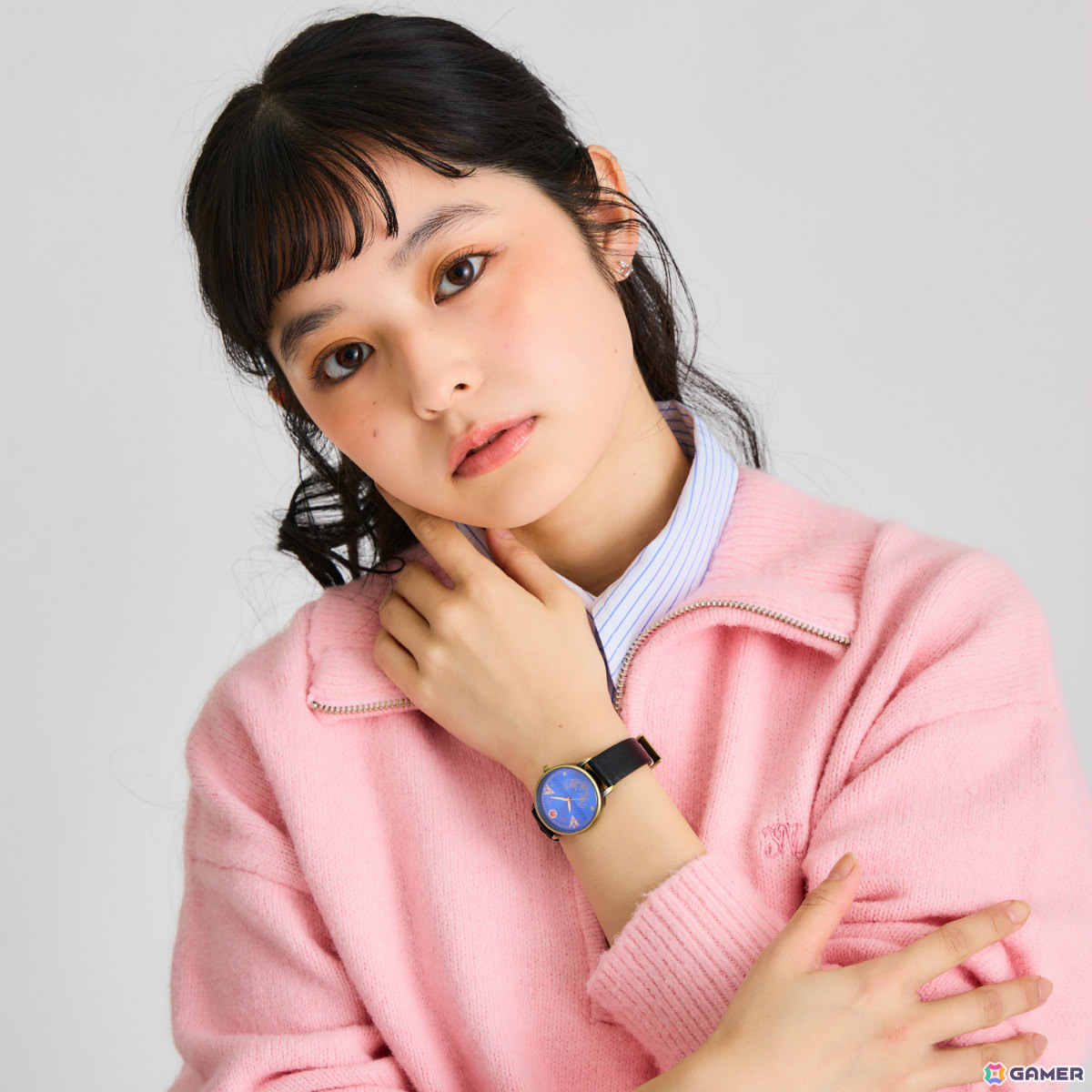 NIJISANJI EN所属ユニット・KrisisとSuperGroupiesのコラボグッズが登場！3人をモチーフにしたバッグや腕時計など全13種がラインナップの画像99