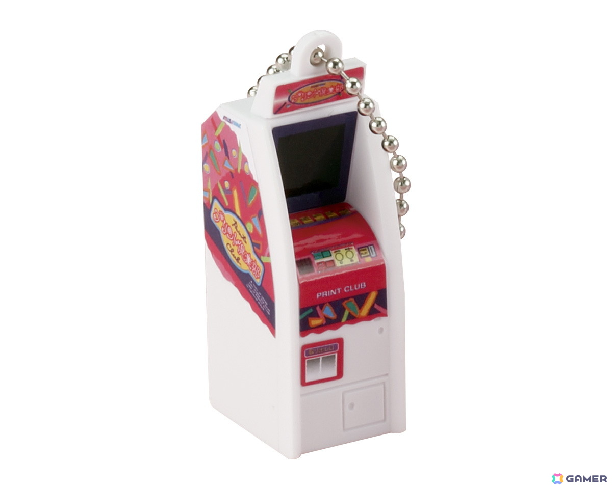 「プリント倶楽部」や「花鳥風月」など懐かしの平成プリクラを再現した「平成プリ　ミニチュアチャーム」が2026年1月4週目よりガシャポンにて順次発売！の画像