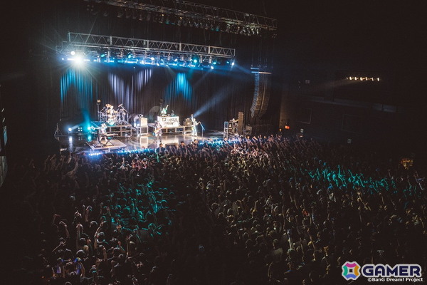 約4年ぶりとなるRAISE A SUILEN×Fear, and Loathing in Las Vegasツーマンライブ「Drown Out the Noise」が開催！の画像5