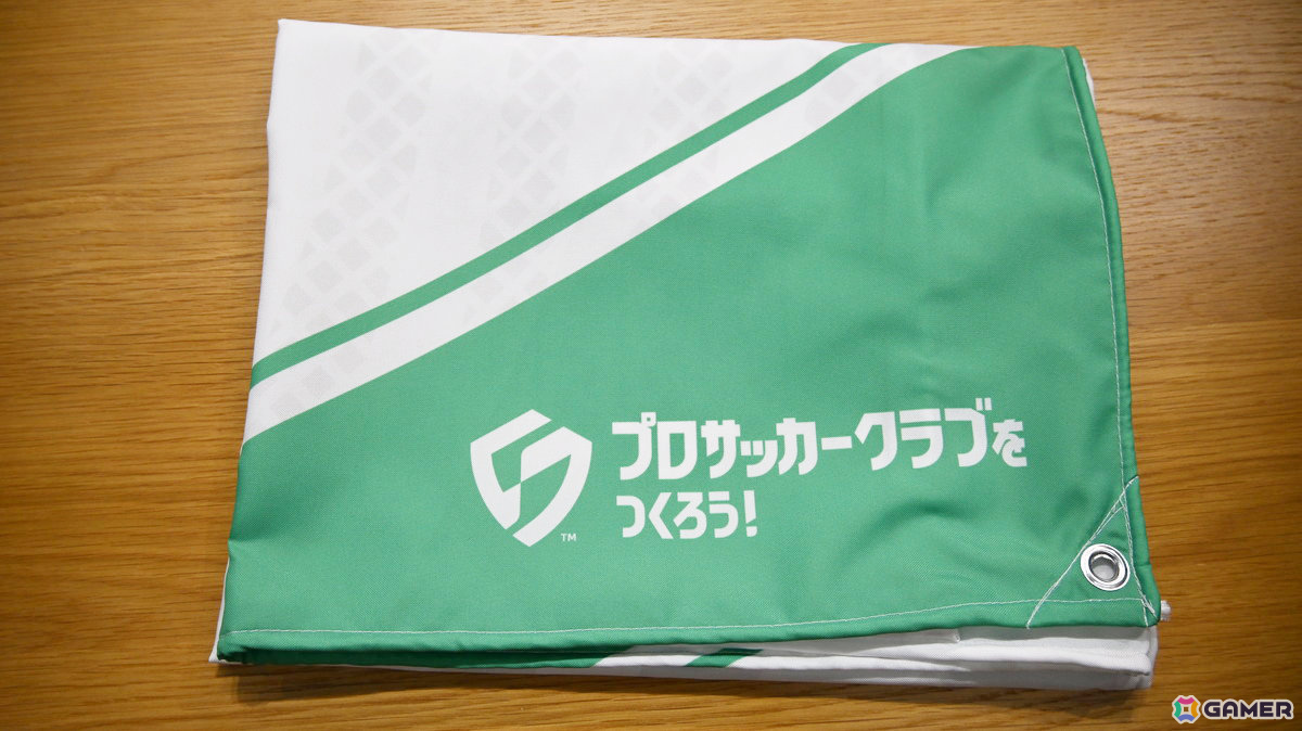 「プロサッカークラブをつくろう！2026」配信開始に合わせてメディアキットが到着！初代パッケージやユニフォームなど「サカつく」らしいアイテムにの画像