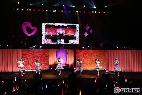 「ひみつのアイプリ×キラッとプリ☆チャン プリ♡プリライブ」レポート：“にらめっこ世界大会”で優勝した桃山みらいが凱旋の画像11