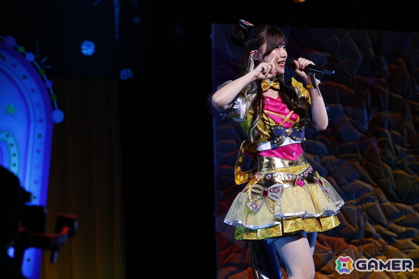 「ひみつのアイプリ×キラッとプリ☆チャン プリ♡プリライブ」レポート：“にらめっこ世界大会”で優勝した桃山みらいが凱旋の画像17