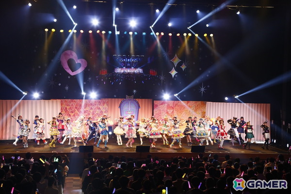 「ひみつのアイプリ×キラッとプリ☆チャン プリ♡プリライブ」レポート：“にらめっこ世界大会”で優勝した桃山みらいが凱旋の画像36
