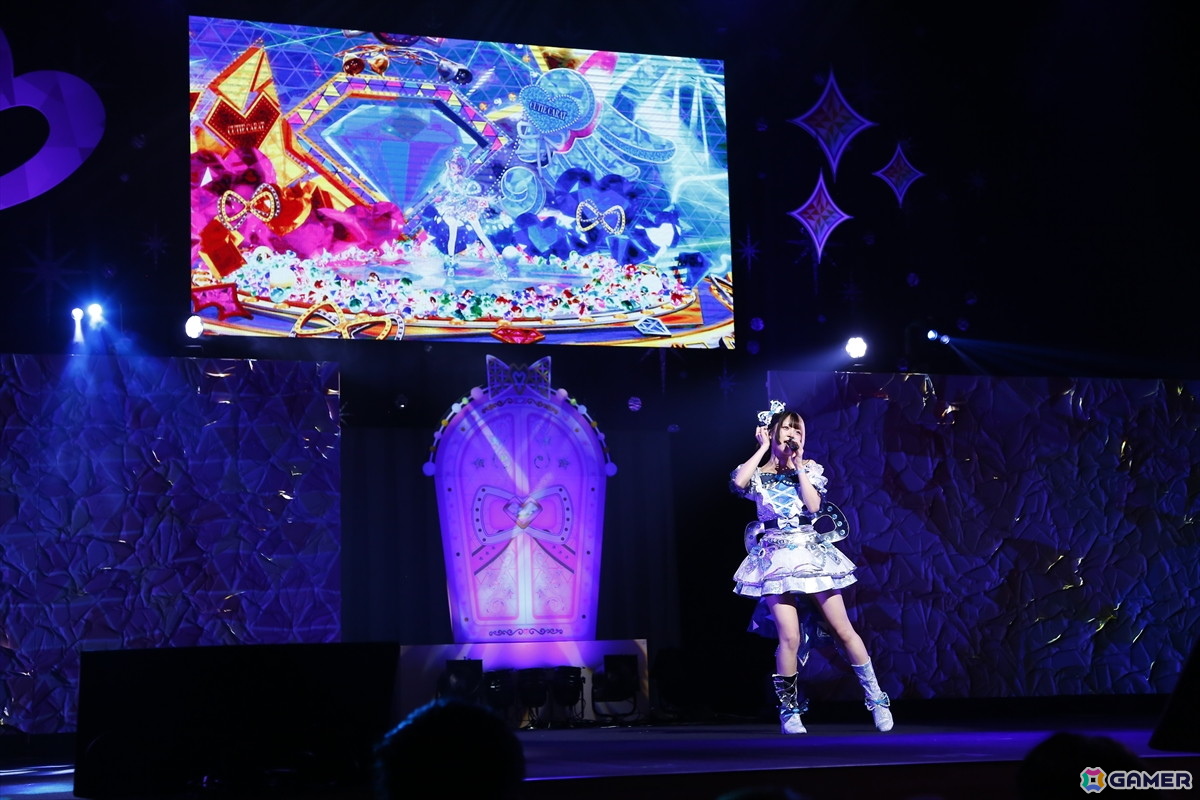 「ひみつのアイプリ×キラッとプリ☆チャン プリ♡プリライブ」レポート：“にらめっこ世界大会”で優勝した桃山みらいが凱旋の画像