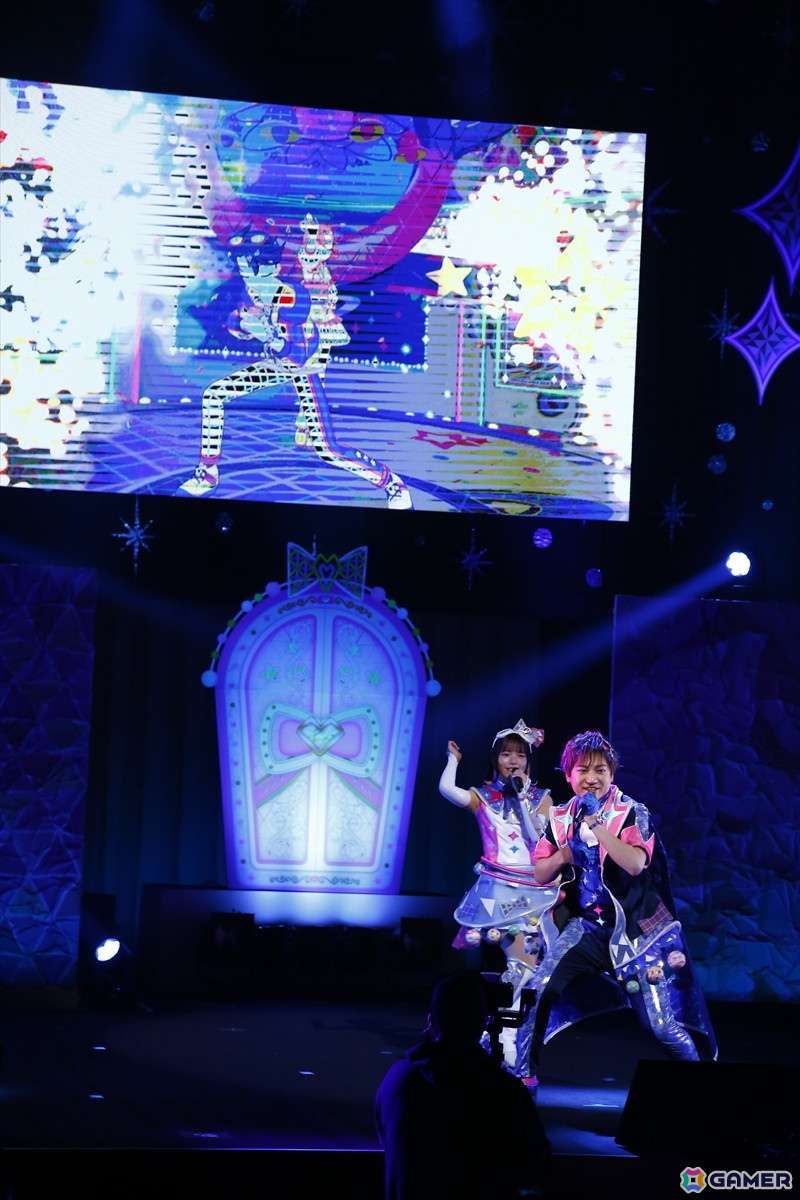 「ひみつのアイプリ×キラッとプリ☆チャン プリ♡プリライブ」レポート：“にらめっこ世界大会”で優勝した桃山みらいが凱旋の画像